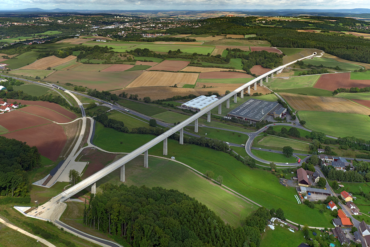 Die Füllbachtalbrücke, Tunnel Rennberg Süd im August 2014